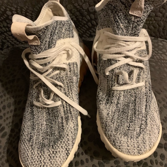 Adidas Tubular X, Mens Primeknit Shoes,Crystal White,Size 11,Very Good Condition - Picture 14 of 16